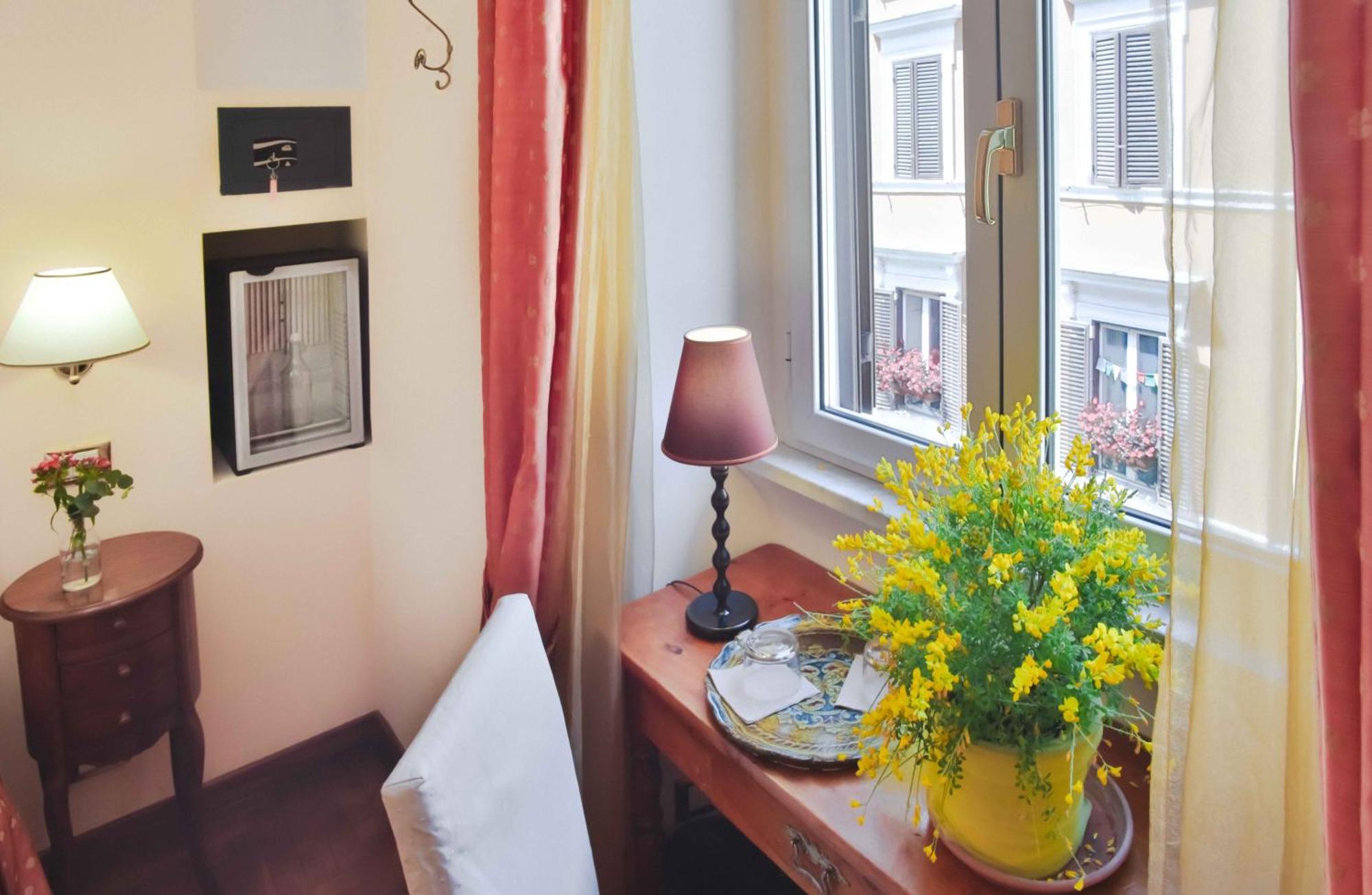 Casa De' Fiori Bed & Breakfast Rome Bagian luar foto